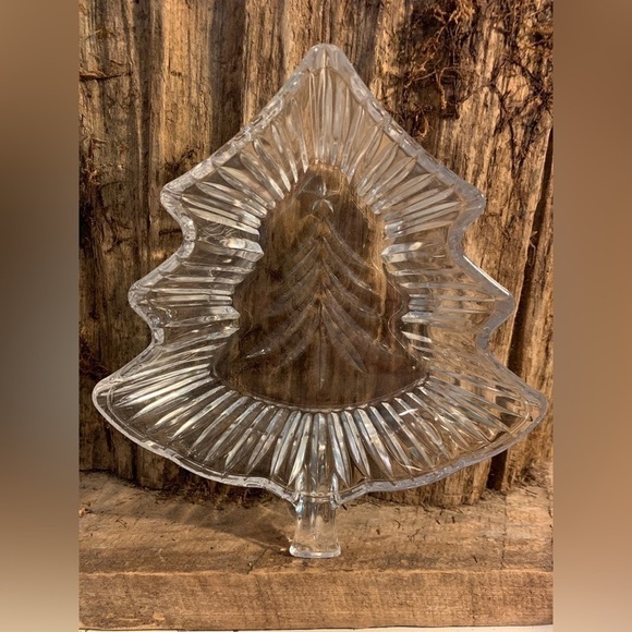 Mikasa Christmas Night Small Glass Tree Candy Dish - Picture 1 of 6